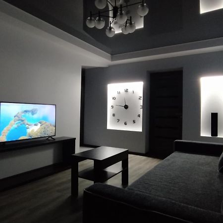 2Rooms Apartment - 181 Gogol Street Zaporizhia Exterior foto