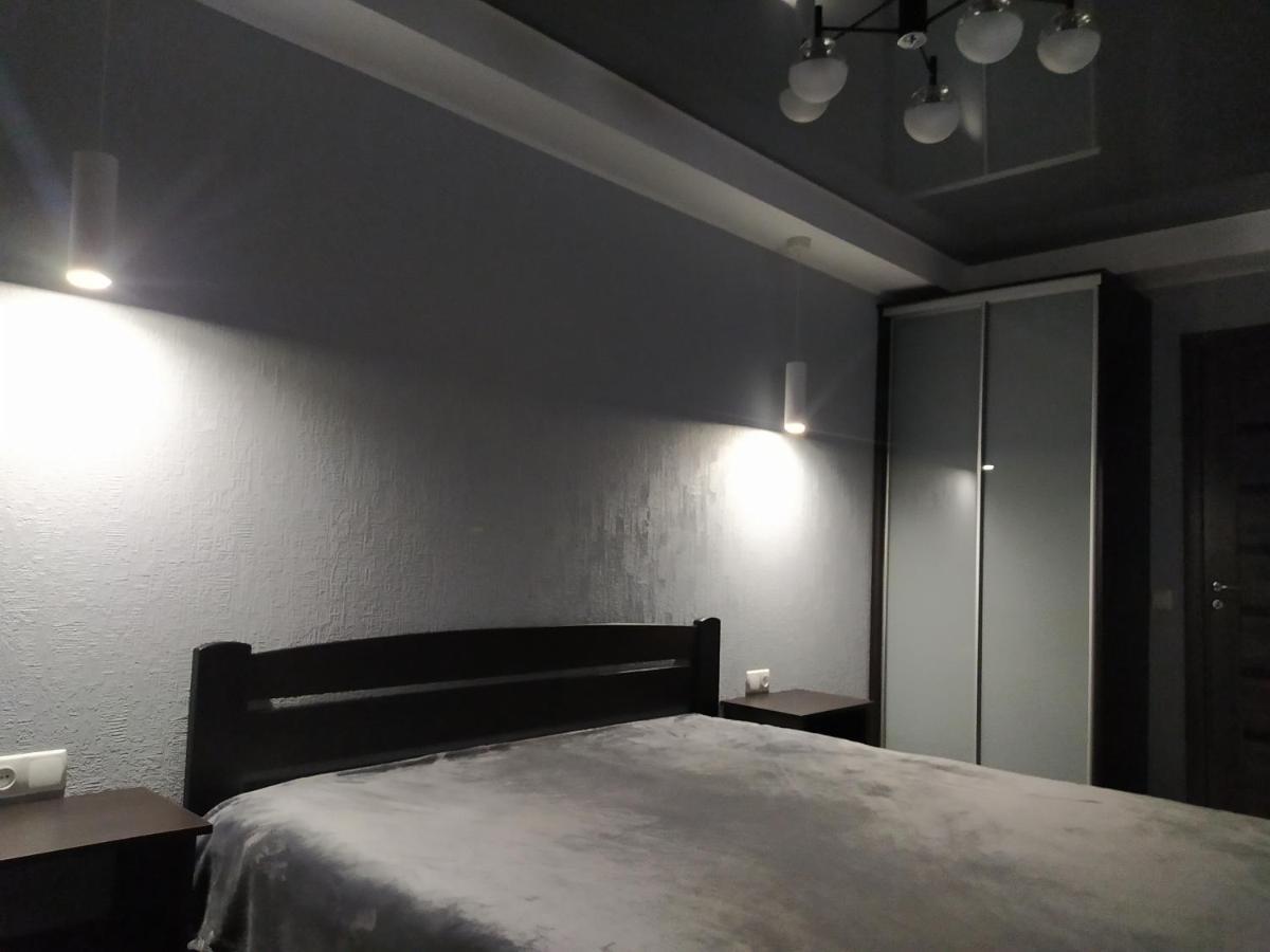 2Rooms Apartment - 181 Gogol Street Zaporizhia Exterior foto